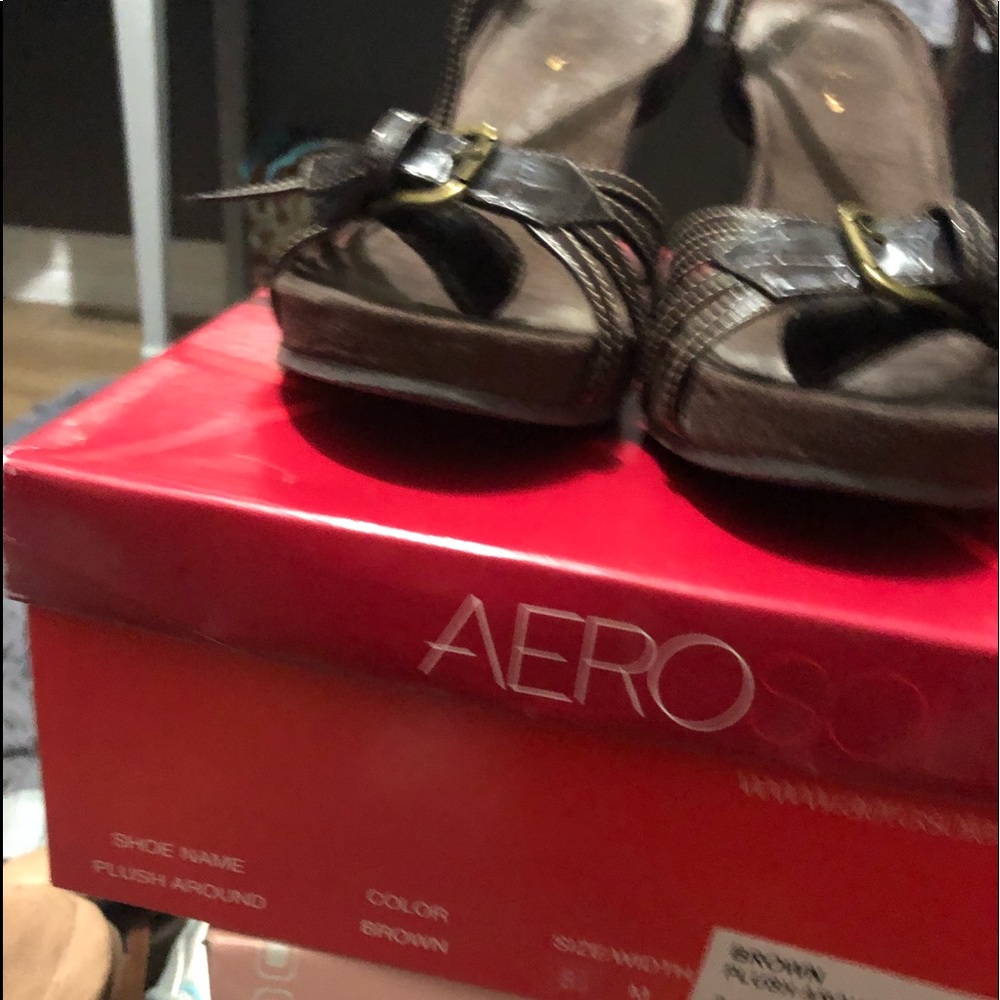 Shoes - Picture 2 of 3